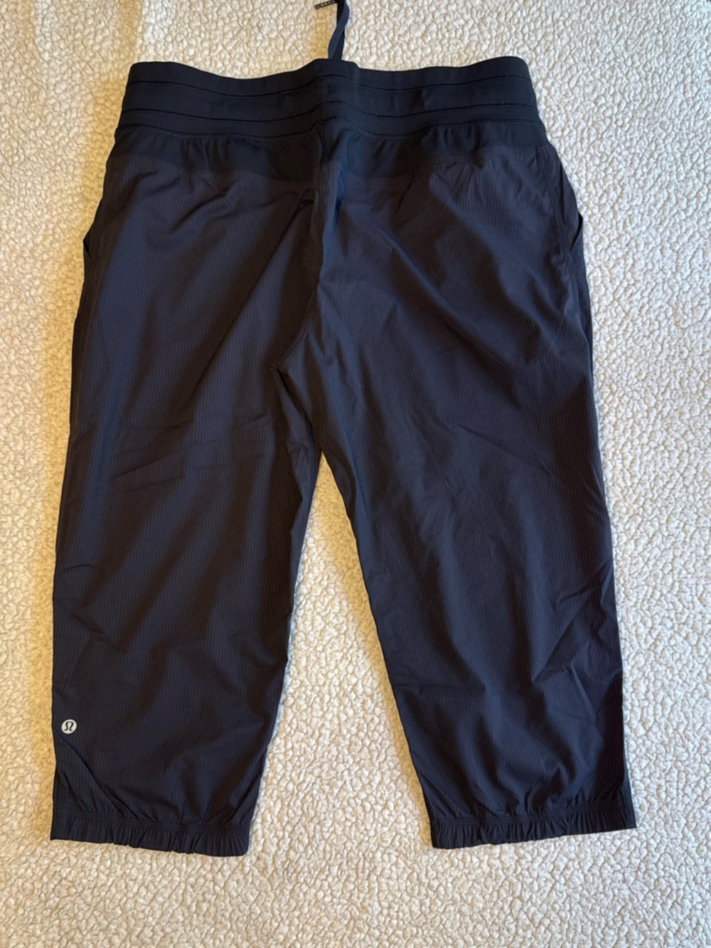 Lululemon Dance Studio Crop - Picture 2 of 8